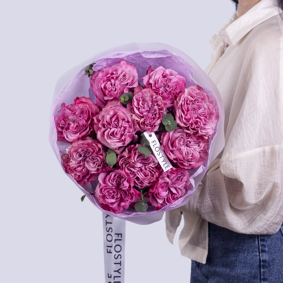 Букет 11 пионовидных роз